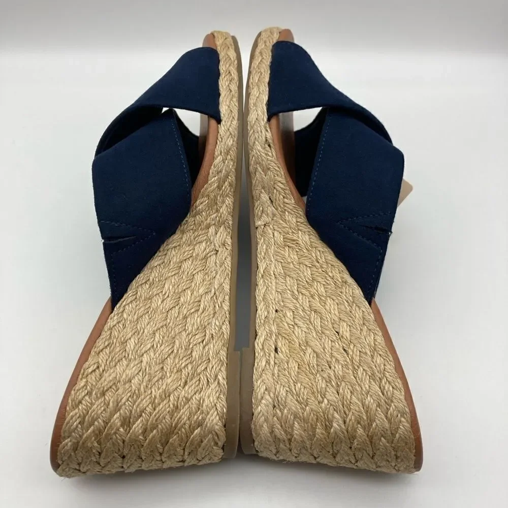 NWT Tommy Bahama Stasey Espadrille Wedge Sandals Size 9M